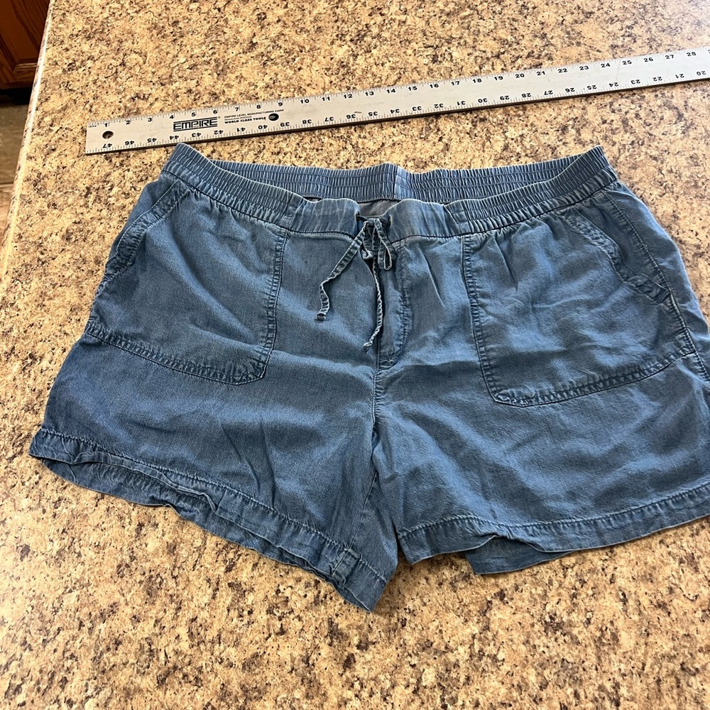 Soft lightweight Old Navy Blue Drawstring elastic denim look Women's Shorts xl - Picture 1 of 6